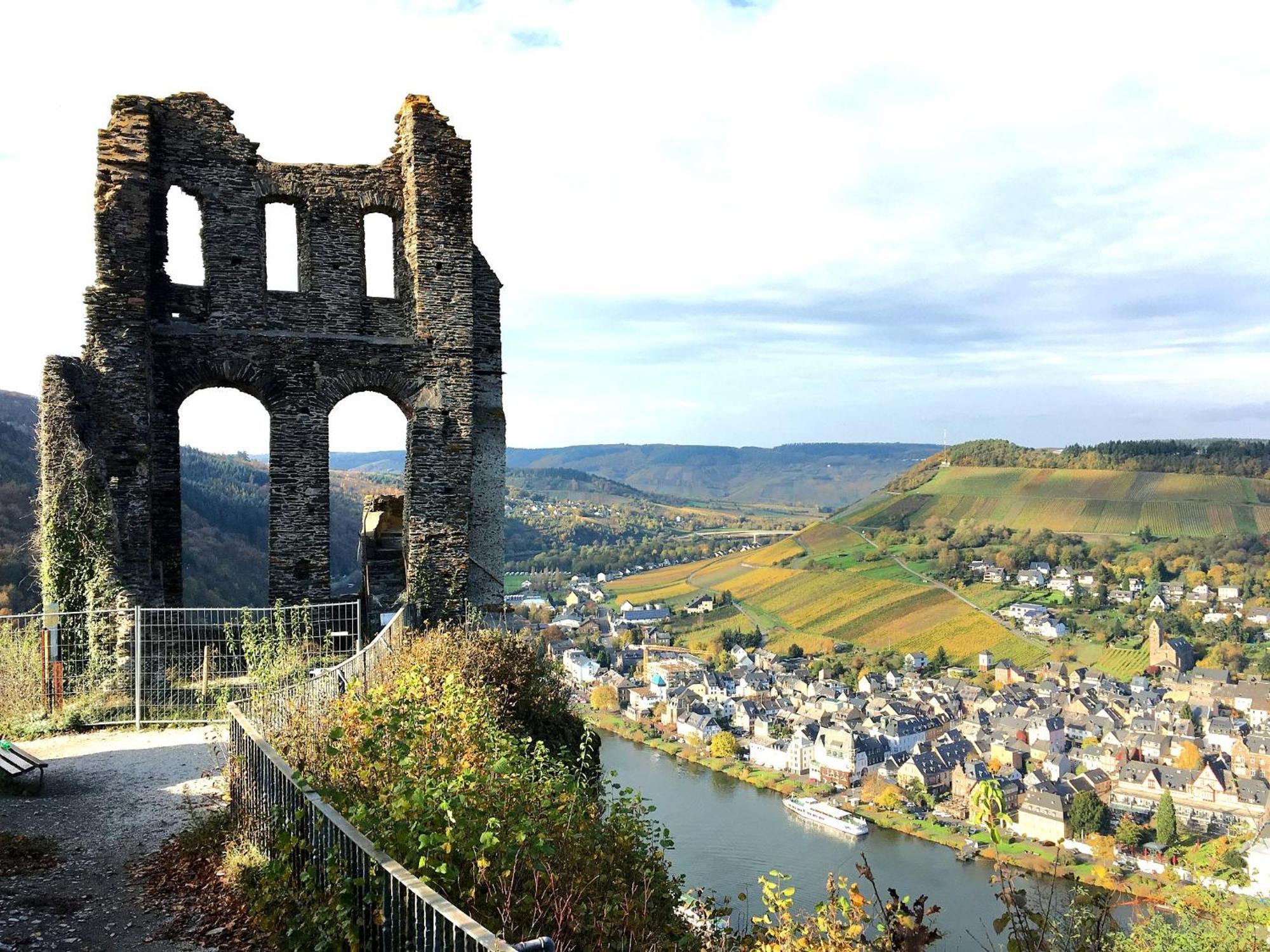 Ferienwohnungen-トラーベン・トラールバッハ エクステリア 写真
